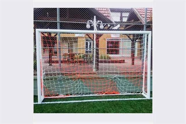 Bayspor Metal Kale Direği 220*350*60 cm