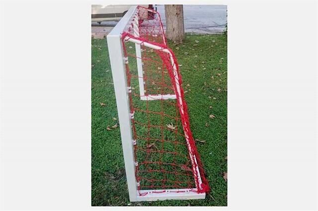 Metal Minyatür Kale Direği 120*180*60 cm