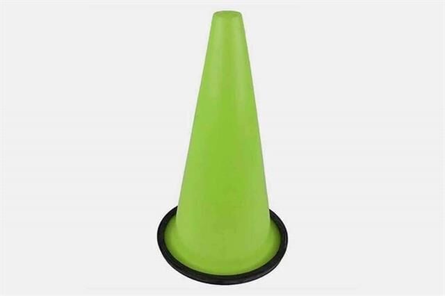 45 cm Kauçuk Tabanlı Antrenman Hunisi