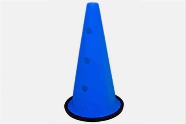 45 cm Delikli Kauçuk Tabanlı Antrenman Hunisi Sarı