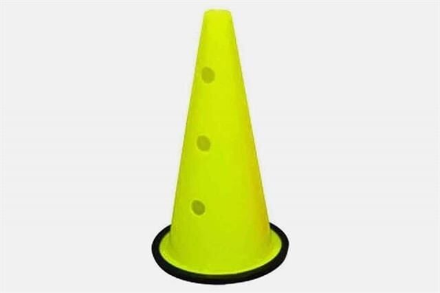 45 cm Delikli Kauçuk Tabanlı Antrenman Hunisi Yeşil