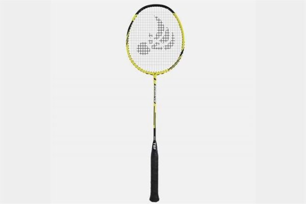 TBF Momentum Badminton Raketi