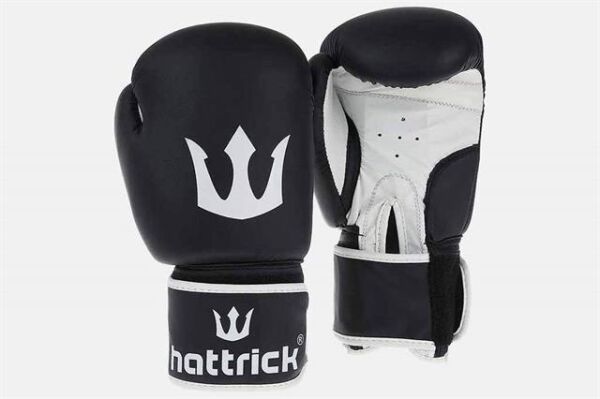 Hattrick Box Eldiveni