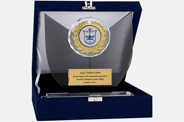 Bayspor M66 Kadife Kutulu Kristal Plaket 22 cm