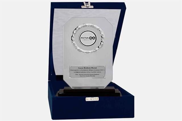 M92 Kadife Kutulu Kristal Plaket 23 cm