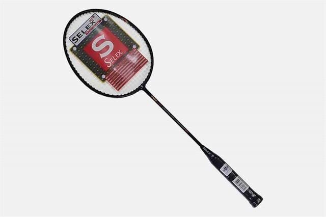 Badminton Raketi Tek Parça