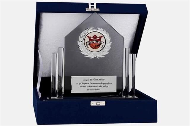 M126 Kadife Kutulu Kristal Plaket 23 cm