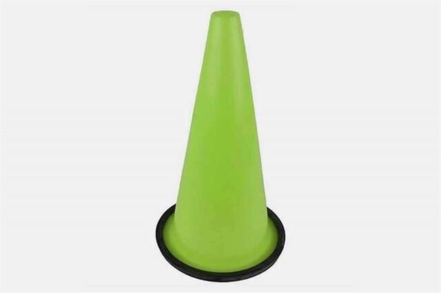 45 cm Kauçuk Tabanlı Antrenman Hunisi Kırmızı