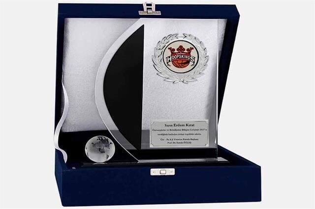 M174 Kadife Kutulu Kristal Plaket 23 cm M174 Kadife Kutulu Kristal Plaket 23 cm
