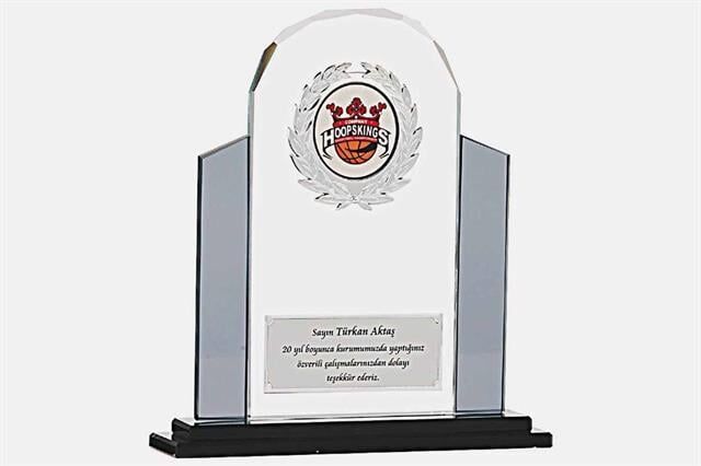 M185 Kristal Plaket 24 cm