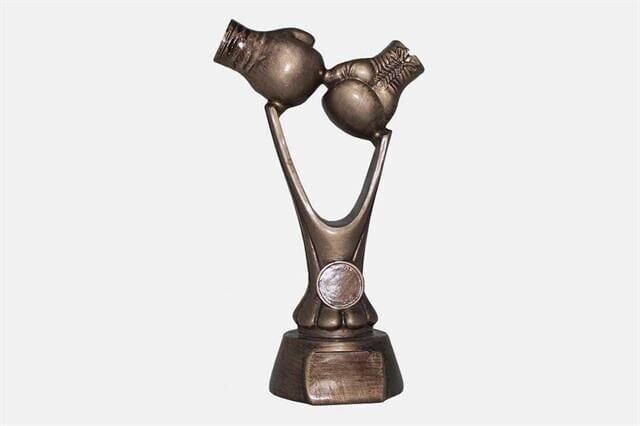 1469 Boks Figürlü Kupa