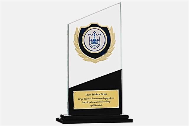 M217 Kristal Plaket 26 cm