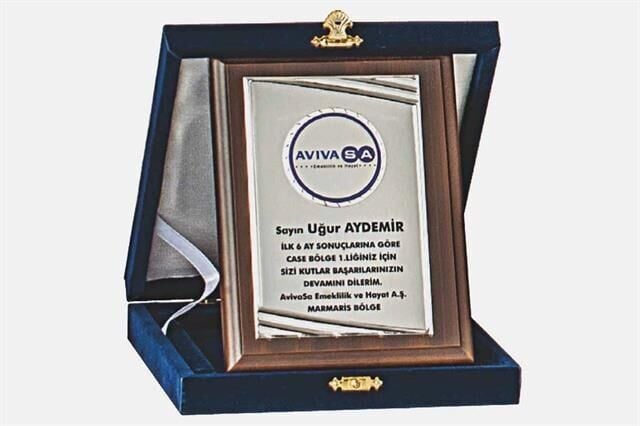 M239 12 X 16cm Ahşap Plaket M239 12 X 16cm Ahşap Plaket