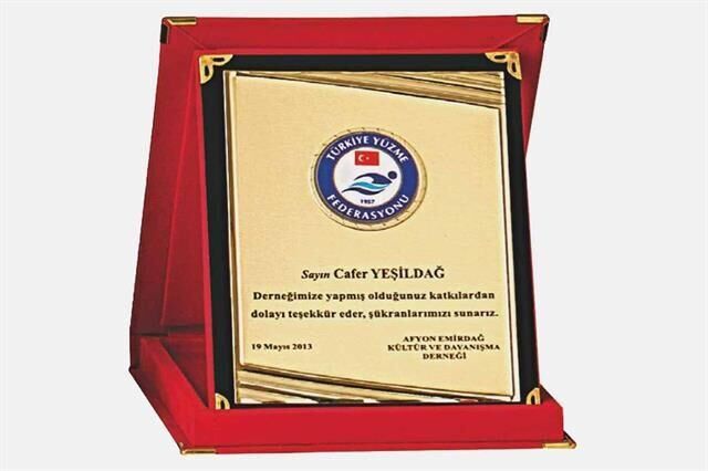 M241 12 X 16cm Plaket