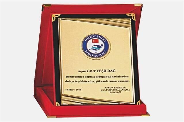 M241 12 X 16cm Plaket