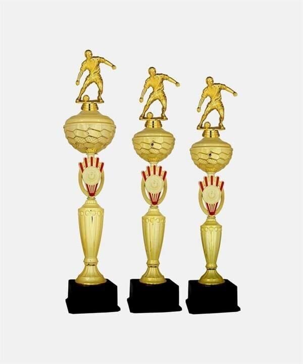 L38 Futbol Figürlü Kupa Takımı