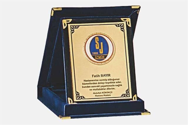 M251 9 X 12cm Kadife  Plaket