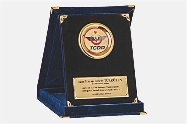 M258 12 X 16cm Kadife  Plaket